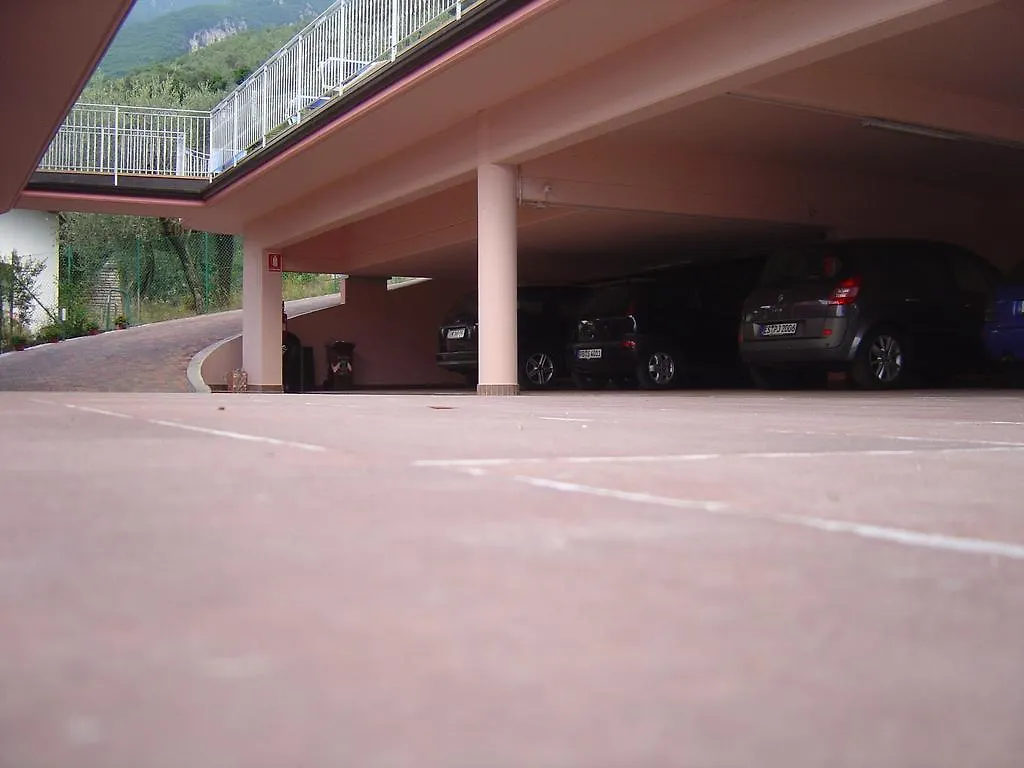 **  Hotel Residence Panoramica Brenzone Italie