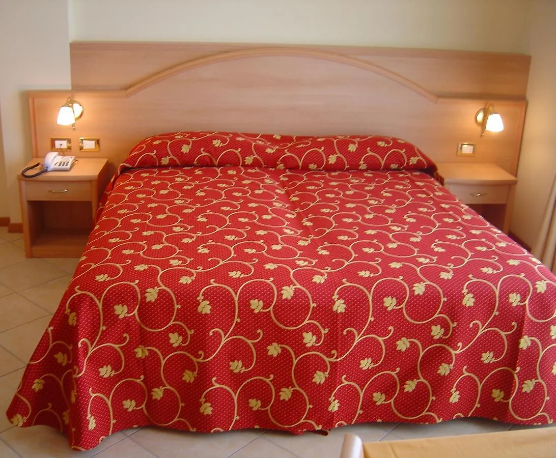 **  Hotel Residence Panoramica Brenzone Italie